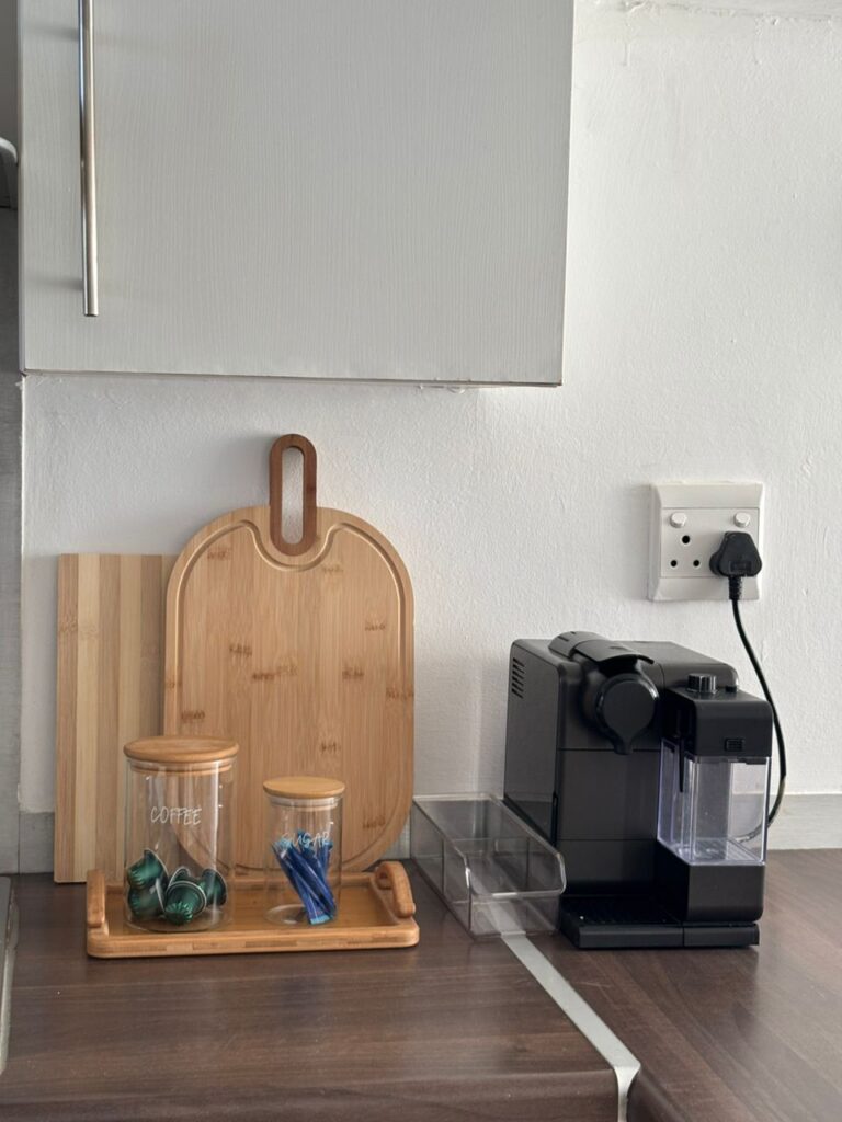 M&M Nest – Full kitchen